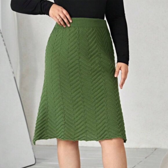 Green A-Line Flared Knit Skirt Fits 3XL Runs Smaller - Picture 1 of 1